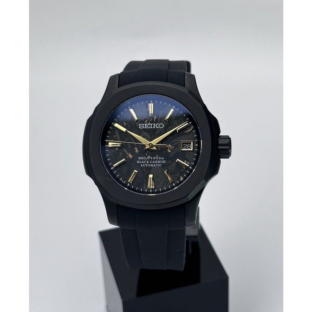 Custom Seiko Mod • Matte Black Carbon Nautilus w/ Gold Accent • 40mm